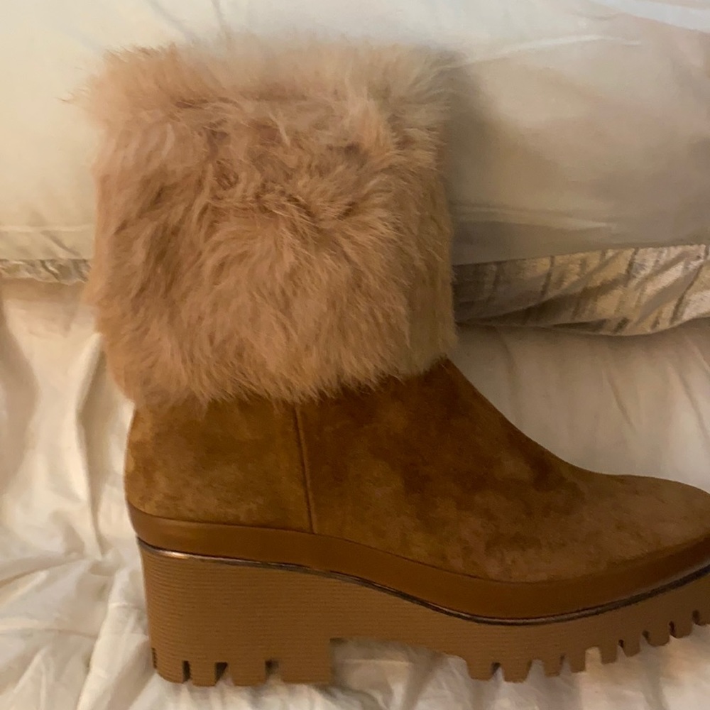 Fur trim boots